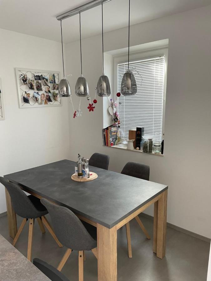 Family Home Копер Екстер'єр фото
